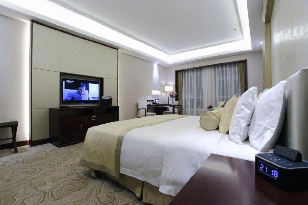 Linyi Blue Horizon International Hotel Yi He Buitenkant foto