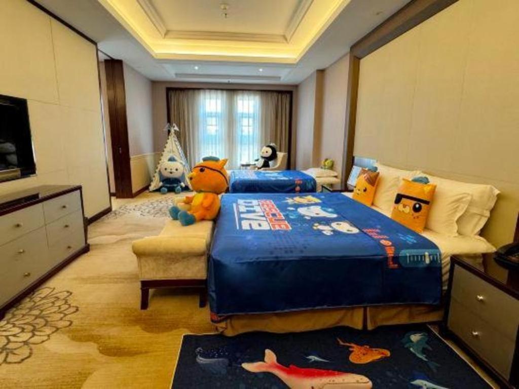 Linyi Blue Horizon International Hotel Yi He Buitenkant foto