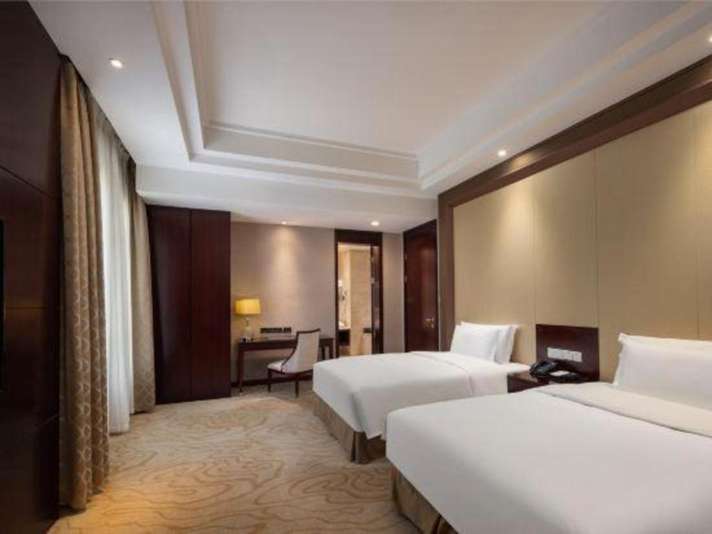 Linyi Blue Horizon International Hotel Yi He Buitenkant foto