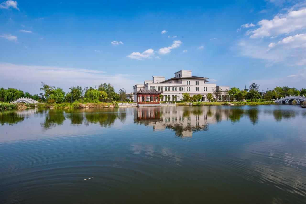 Linyi Blue Horizon International Hotel Yi He Buitenkant foto